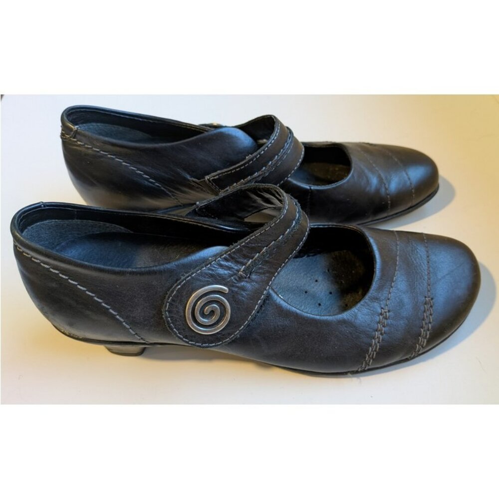 Remonte Dorndorf Black Leather Mary Janes with Kitten Heels & Silver Spirals 39